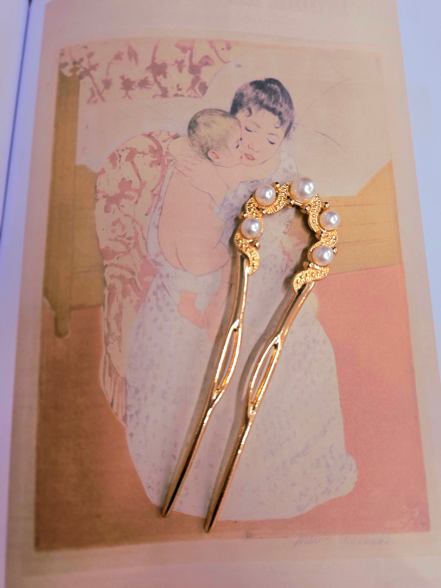 Elegant Pearl U-Shape French Hairpin – Hair Fork for Women